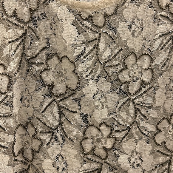 Beaded Lace Crop - Picture 3 of 3